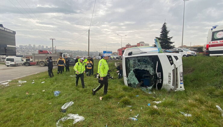 Samsun’da otobüs yan yattı: 9’u öğrenci 11 yaralı var!
