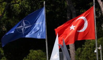 Savaşa ve NATO’ya karşı harekete geçiyorlar: ‘Ankara’daki zirve iptal edilmeli!’