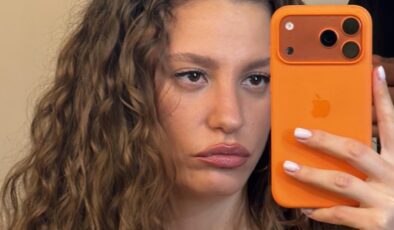 Serenay Sarıkaya babasını paylaştı