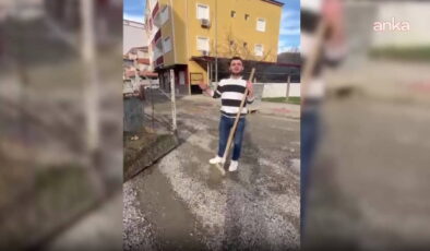 Sinop’ta bozuk yollara patates ekerek tepki gösteren yurttaş: ‘Elinde fidesi olan, patatesi olan varsa gelsin, eksin’