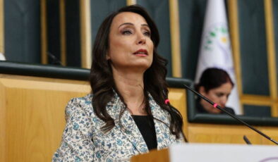 Son Dakika… DEM Parti Grup Toplantısı başladı: Tülay Hatimoğulları konuşuyor