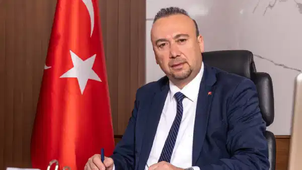 Uşak Belediye Başkanı Özkan Yalım’ın gözaltına alınmasına CHP’den ilk tepki!