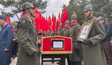Yalçın Küçük, Ankara’da son yolculuğuna uğurlandı