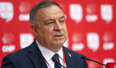 Yalım’ın gözaltı görüntülerine Zeybek’ten sert tepki: ‘Kanıt bulamayınca, özel hayata ilişkin hazırlıklar yapılıyor’