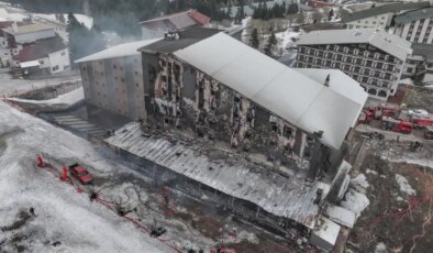 3 kişinin öldüğü Uludağ’daki otel yangınında avukattan skandal iddia: ‘İtfaiye aracında su yoktu’