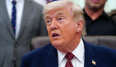 ABD Başkanı Trump: Abluka İran’ı tamamen çökertiyor
