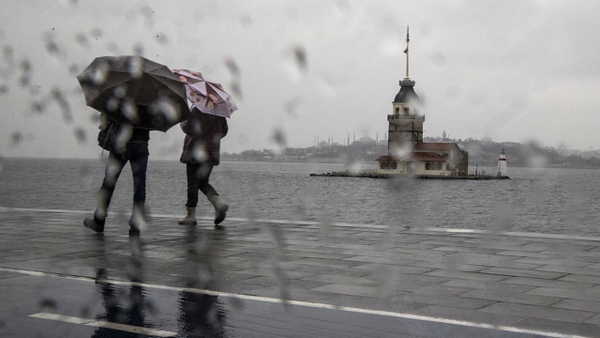 AKOM’dan uyarı: İstanbul’da sağanak gün boyu etkili olacak