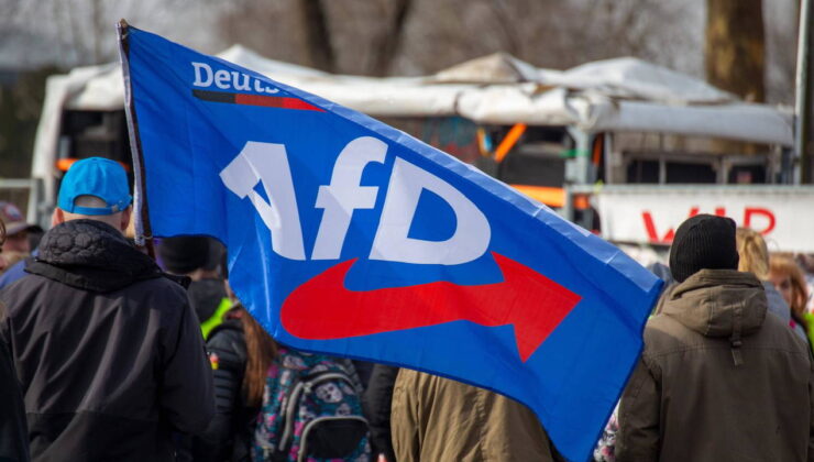 Almanya’da aşırı sağ ilk kez zirvede: AfD tarihi rekor kırdı