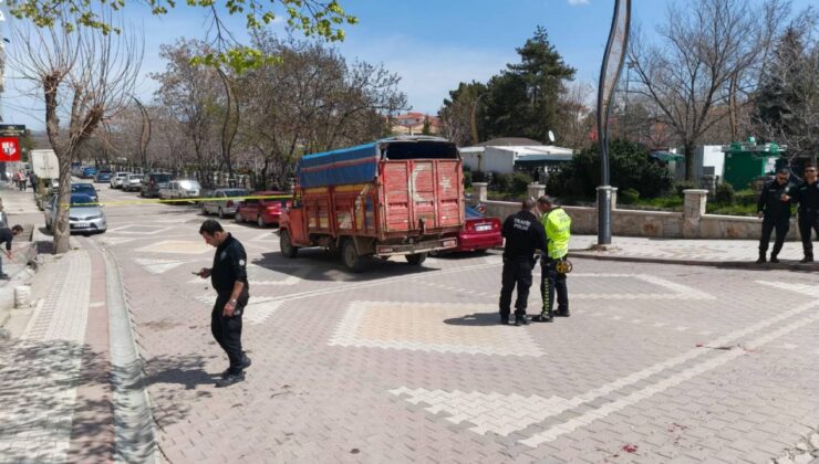 Ankara’da 3 yaşındaki çocuğa kamyonet çarptı: Yaşamını yitirdi