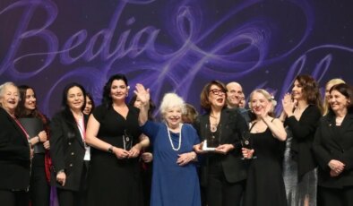 Bedia Muvahhid Ödülü’nü Verit ve Akkuş paylaştı