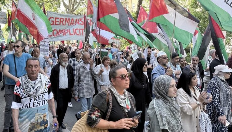 Berlin’de Filistin’e destek gösterisi düzenlendi