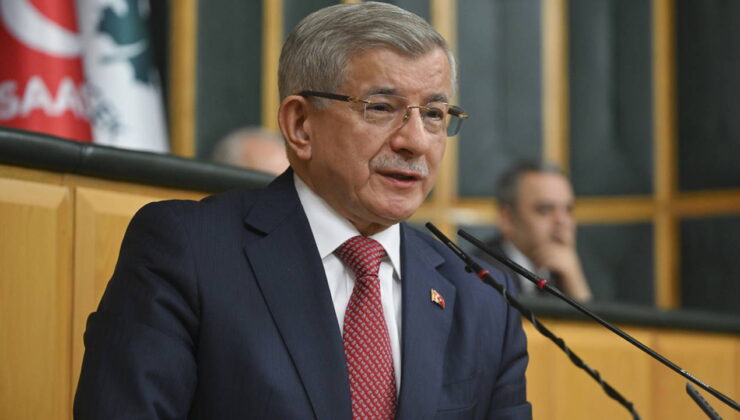 ‘Bütün kutlamalar iptal edilmeli’ demişti: Ahmet Davutoğlu’ndan ’23 Nisan’ mesajı