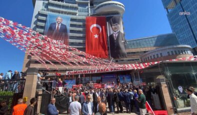 CHP Genel Merkezi’nde ‘Halkla Bayramlaşma’ programı…