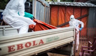 DSÖ: 900’den fazla şüpheli Ebola vakası tespit edildi