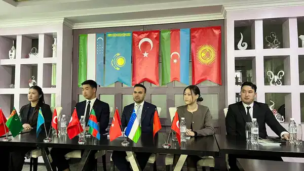 Dünya Genç Sendikacılar Birliği kuruldu