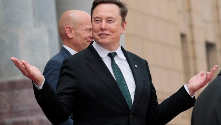Elon Musk da Pekin’de: Çinliler hem seviyor hem tedirgin oluyor