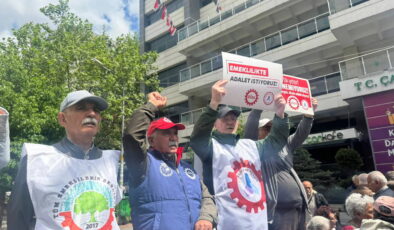 Emeklilerden ikramiye talebi: Asgari ücret düzeyine çıkarılsın