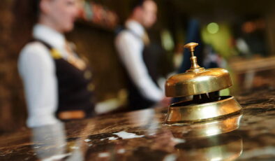 Erkek müşterinin otel rezervasyonunu reddeden otele ceza