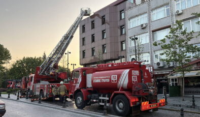 Fatih’te otel yangını: 1 kişi hayatını kaybetti