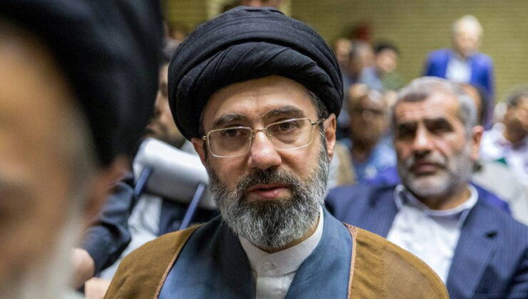 Hamaney’den ABD’ye savaş uyarısı: Başka cepheler açılacak