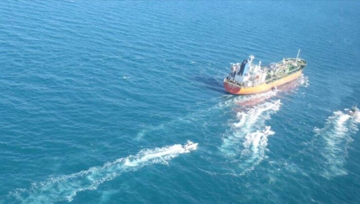 İran, ABD ile bağlantılı olduğundan şüphelenilen gemiye el koydu