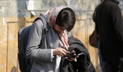 İran’da internet erişimi aylar sonra yeniden başladı