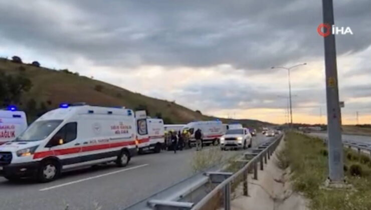 İstanbul-İzmir Otoyolu’nda yolcu otobüsü devrildi: 25 yolcu yaralandı!