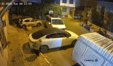 İstanbul’da iş insanının otomobiline saldırı: Lastiklerini bıçakladılar