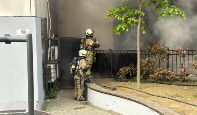 Kağıthane’de metruk binada korkutan yangın