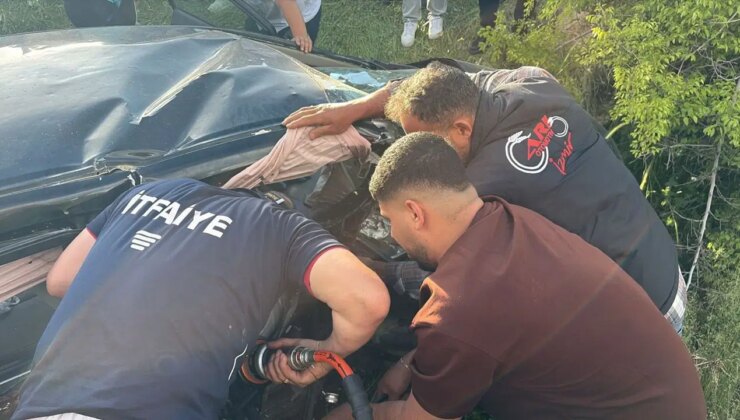 Katliam gibi kaza: Anne ve 2 çocuğu öldü, 4 kişi de yaralandı