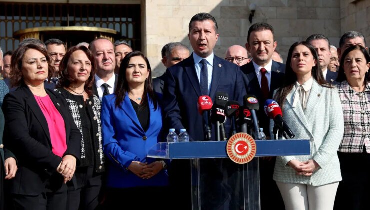 Kurultayda destek bildirisini okumuştu: CHP’li vekil İzzet Akbulut, Kılıçdaroğlu’na isyan etti