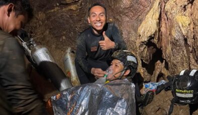 Laos’ta define aradıkları mağarada mahsur kalan 7 kişiden 5’i kurtarıldı