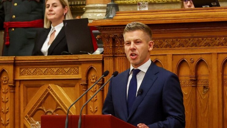 Macaristan’ın yeni Başbakanı Peter Magyar, görevine başladı