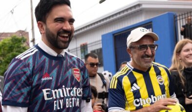 Mamdani ile Ulukaya, New York’ta sokak futbolu oynadı