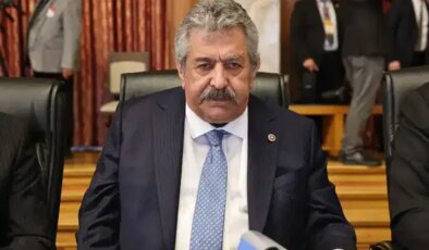  MHP’li Feti Yıldız, CHP’ye mutlak butlan kararını eleştirdiği paylaşımını sildi!