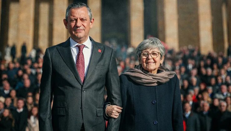 Özgür Özel’den ‘Anneler Günü’ mesajı: ‘Anneler sadece evlat büyütmez…’
