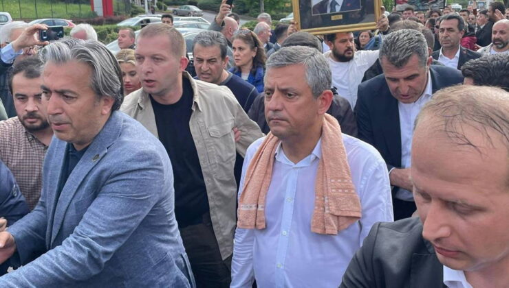 Özgür Özel’den CNN Türk’e ‘müdahale’ özürü