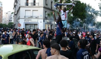 Paris’te mağaza yağmalayanların çoğu turist ve göçmen çıktı