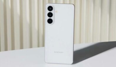 Samsung’un uygun fiyatlı iki telefonu One UI 8.5 güncellemesi aldı