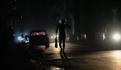 Solcuların mucize ülkesi Küba’da gıda ve yakıt krizi
