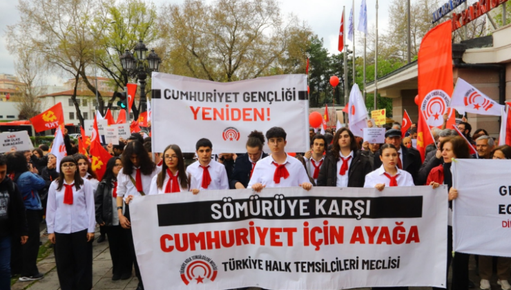 THTM, yeniden Cumhuriyet için 23 Nisan’da kurtuluşun karargâhı Birinci Meclis’e yürüdü: ‘Mürit-mürşit olmayacak, hepimiz yurttaş olacağız’