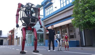 Transformers gerçek oldu:  Çinli Unitree devasa robotu  GD01’i tanıttı
