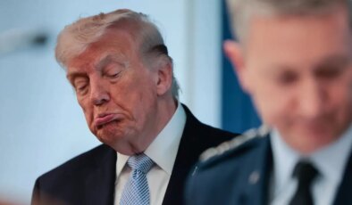 Trump’tan kritik ‘Hürmüz Boğazı’ açıklaması: Umman’ı tehdit etti