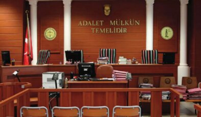 Türkiye’de daha önce siyasi partiye “mutlak butlan” kararı verildi mi?