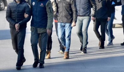 12 ilde FETÖ operasyonu: 80 şüpheli yakalandı