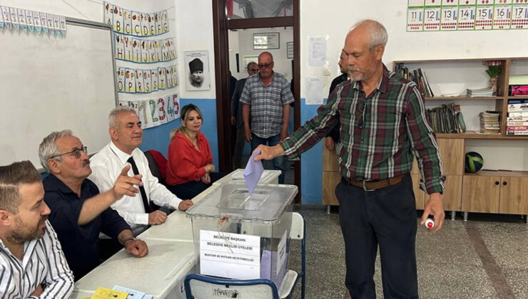 3 ildeki 6 beldede seçim: Yurttaşlar sandık başında