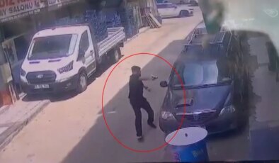 Bursa’da sokak ortasında silahlı saldırı: Yoldan geçen yurttaş da vuruldu
