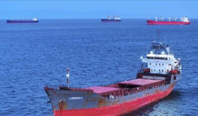 CENTCOM: Hürmüz Boğazı’nda deniz trafiği devam ediyor