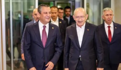 CHP’de Özel ve Kılıçdaroğlu’nun avukatlarının bir araya gelmesi bekleniyor