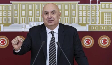 CHP’li Engin Özkoç ihraçlara tepki gösterdi, ‘kurultay’ çağrısı yaptı